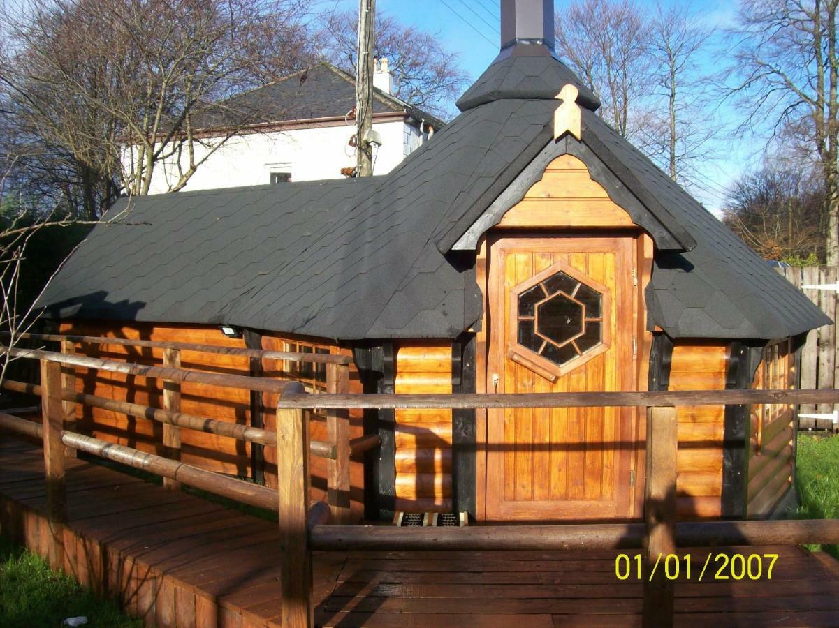 The Hobbit House Apartment Fort William Exterior photo